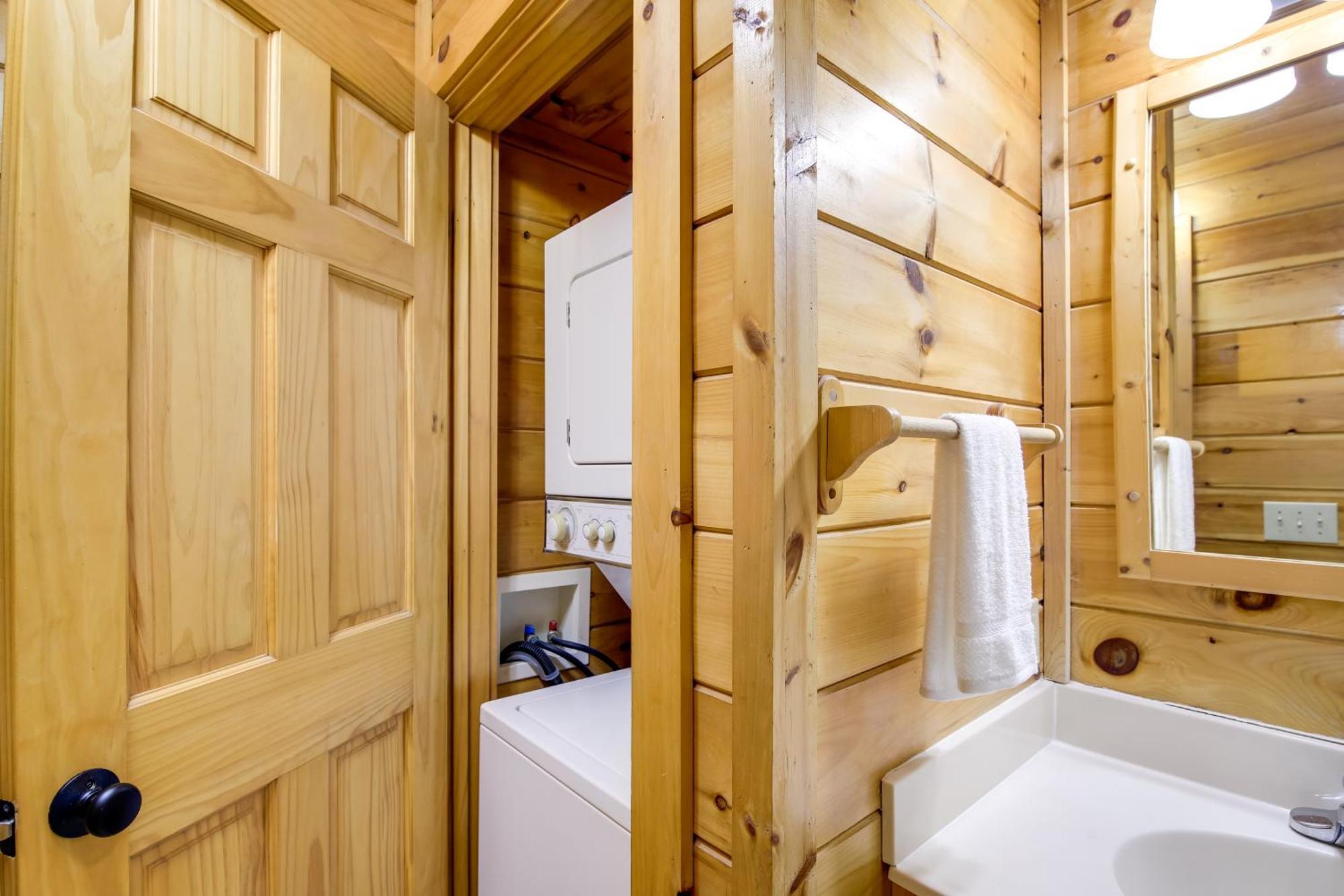 Pigeon Forge Vacation Rental With Private Hot Tub! ภายนอก รูปภาพ
