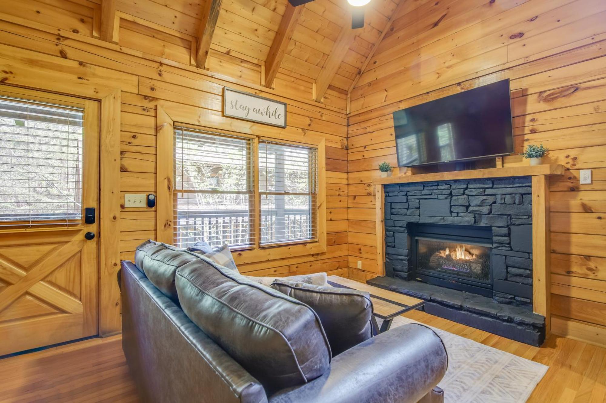 Pigeon Forge Vacation Rental With Private Hot Tub! ภายนอก รูปภาพ