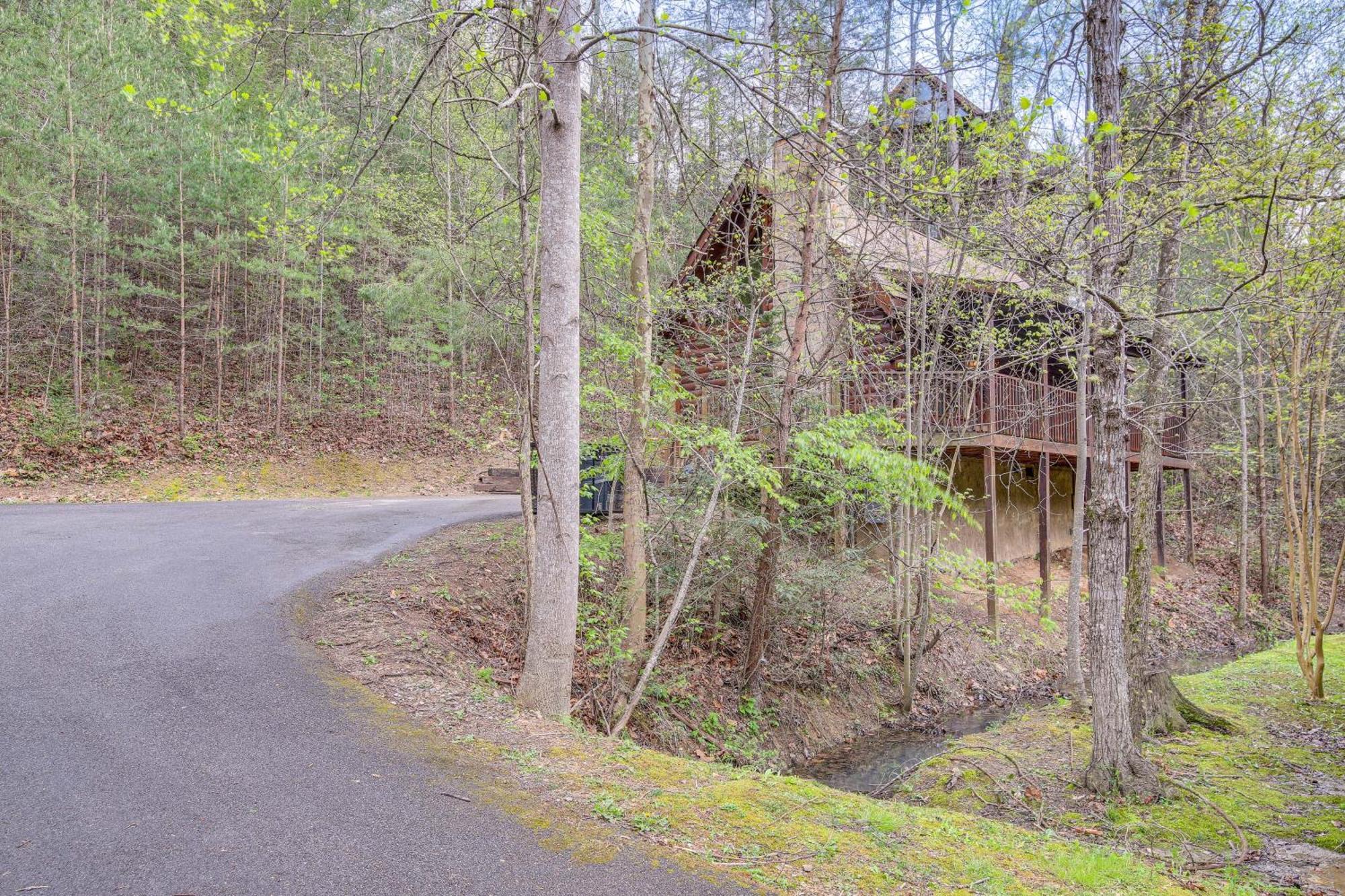 Pigeon Forge Vacation Rental With Private Hot Tub! ภายนอก รูปภาพ